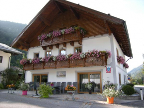 Отель Ferienhaus Hintersee, Хинтрезее